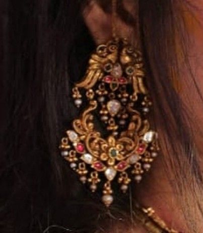 Nakshi Chandbali Earrings Gold, Chandbalis Earrings Gold, 2 Gm Gold Earrings, Fashion Jewelry Necklaces Gold, Chandbalis Earrings, Temple Jewellery Earrings, Bridal Jewellery Earrings, Gold Jhumka, Gold Jhumka Earrings