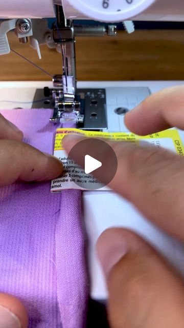 ✂️ Couture Enfant on Instagram: "Tu galères à coudre de jolis ourlets ? Voici un HACK Couture que tu vas adorer ! #astucecouture #couturefacile #ourlet #couturedebutant #machineacoudre" December 30, Sewing Projects For Beginners, Sewing For Beginners, Couture, Sewing, On Instagram, Instagram