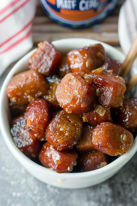 Apple Glazed Kielbasa Bites Kielbasa Pineapple Appetizer, Glazed Kielbasa Bites, Apple Kielbasa, Sweet And Sour Kielbasa, Kielbasa Bites Recipe, Kielbasa Bites, Apple Glaze, Apple Bite, Cooked Apples