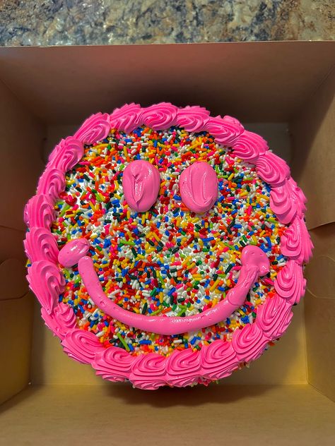 Birthday Themes Preppy, Preppy Birthday Party Cake, 12year Birthday Cake, Fun Birthday Cakes For Teens, Fun 13th Birthday Party Ideas, 12th Birthday Ideas For A Girl, Birthday Ideas 12th Girl, Birthday Ideas 11 Girl, Girls 12th Birthday Party Ideas