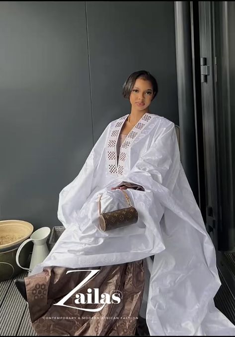 African Bridal Dress, African Party Dresses, Muslim Outfits Casual, African Prom Dresses, Lace Dress Styles, African Wedding Dress, African Inspired Clothing, African Fashion Modern, African Inspired Fashion