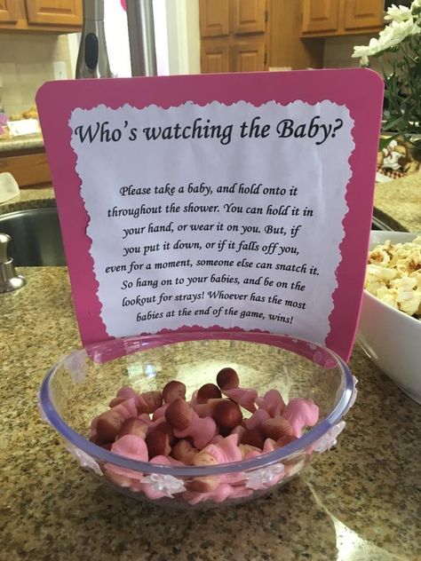 Hilarious Baby Shower Games, Easy Baby Shower, Baby Shower Games Unique, Funny Baby Shower Games, Baby Shower Party Games, Baby Shower Theme Decorations, Sprinkle Baby Shower, Baby Gender Reveal Party