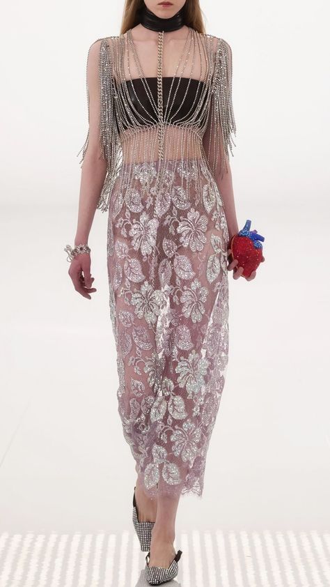 Gucci | Fall/Winter 2021  #fashion #moda #gucci Gucci Dress Runway, Gucci Dress Gowns, Gucci Fashion Outfits, Gucci Gown, Gucci Runway, Gucci Dresses, Gucci Dress, Korean Fashion Dress, 2021 Fashion