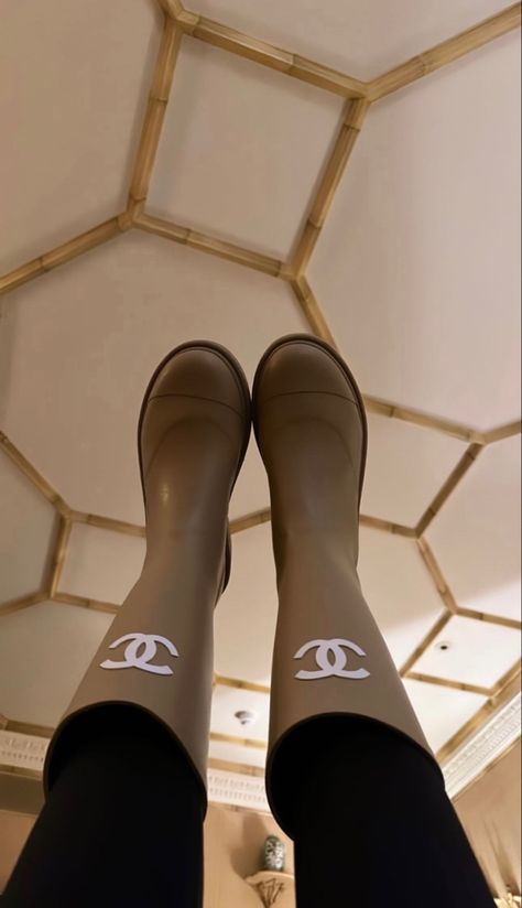 Rain Fashion, Chanel Boots, Aesthetic Luxury, Luxury Boots, Denim On Denim, Cute Heels, Wellington Boots, Girly Shoes, Shoe Inspo