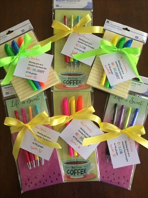 Nice Teacher Appreciation Gifts, Teacher Motivation Gifts, Students Appreciation Ideas, Host Teacher Thank You Gift From Student Teacher, Simple Return Gift Ideas, Teacher Appreciation Gifts From Students Diy, Motivational Gifts For Students, Simple Gifts For Students, Small Teacher Appreciation Gifts Ideas