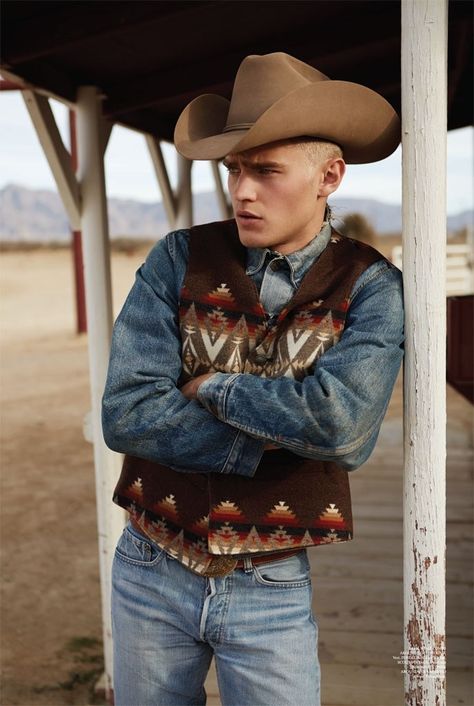 Cowboy Outfits Men, Western Outfits Mens, Country Outfits For Men, Western Fashion Men, Western Outfits For Men, Bo Develius, Cowboy Outfit For Men, Country Mens Fashion, Mens Western Style