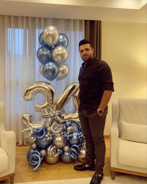 Men Balloon Bouquet, Man Balloon Bouquet, Birthday Balloons Ideas, Blue Balloon Bouquet, Diy Balloon Bouquet, Bouquet Balloons, Man Bouquet, How To Make Balloon, 44th Birthday