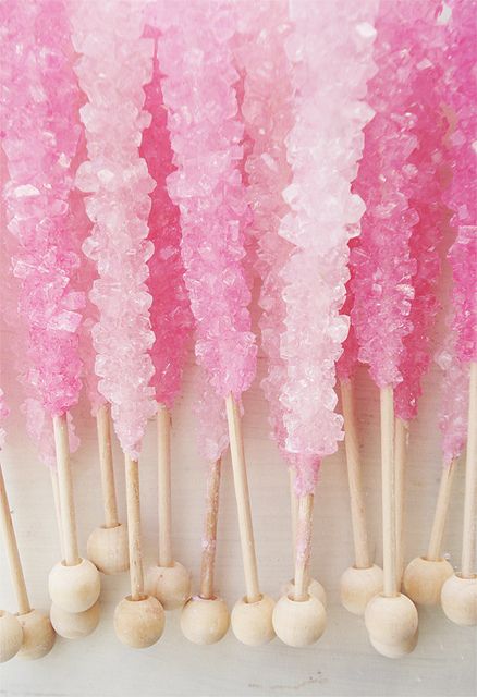 Pink Rock Sugar Pops | Flickr: Intercambio de fotos Candy Images, Pastel Cupcakes, Tout Rose, Pink Everything, Candy Sticks, Pink Passion, I Believe In Pink, Pink Foods, Pink Stuff