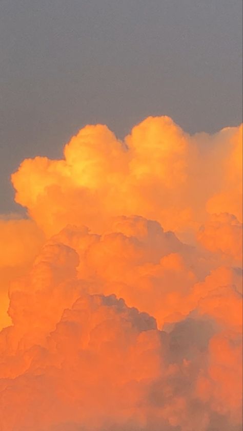 Sunset Cloud Wallpaper, Cloudy Sunset Aesthetic, Orange Sky Aesthetic, Orange Clouds, Cloudy Sunset, Blue Sky Photography, 4k Wallpapers For Pc, Peach Aesthetic, Some Beautiful Pictures