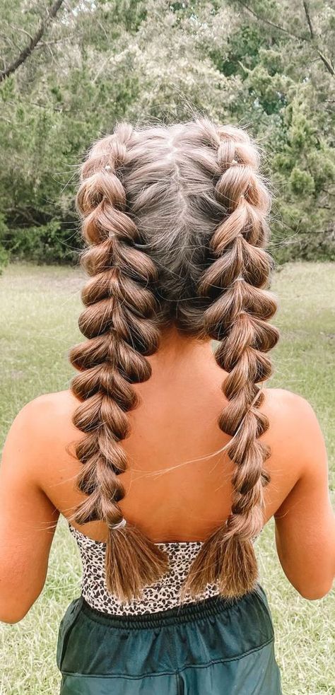 cute summer hairstyle, beach hairstyle, summer hairstyle, summer hairstyle ideas, beach hairstyle ideas, beach hairstyles, cute hairstyles, cute braid hairstyles Cute Hairstyles For The Beach, Hairstyles For The Beach, Slow Hair Growth, Bubble Braid, Hairstyle Examples, Bubble Braids, Peinados Fáciles Para Cabello Corto, Hair Stylies, Hair Stylist Life