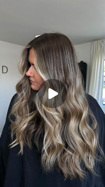 SHANYA KRIEVINS || UTAH BLONDES on Instagram: "BEACHY BLONDE   Formula: Redken Shades EQ Root 5NW 4NB Gloss 9AA 9GI 9NB  #livedinhair #livedinhaircolor #beachyblonde #lowmaintenancehair #redkenshadeseq #redkenformula #behindthechair #schwarzkopf #blondme #hairreels #hairvideo #hairtok #hairtransformation #haireducation" 7p Redken Shades Eq, Beachy Blonde, Redken Shades, Redken Shades Eq, Low Maintenance Hair, Hair Transformation, Hair Videos, Color Ideas, Utah