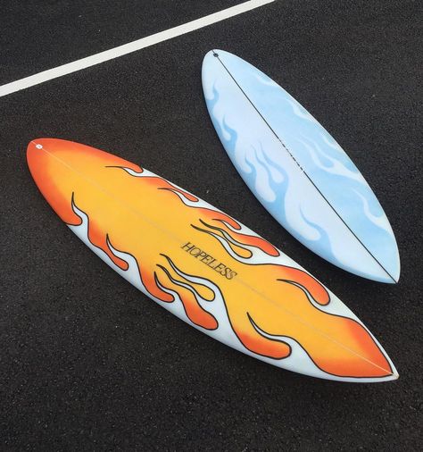 Surf Board Designs Surfboard Art Paint, Custom Surfboard Art, Hand Painted Surfboard, Surfboard Graphic Design, Cool Surfboards, Custom Surfboard Design, Paint Surfboard, Painted Surfboard Ideas, Painting Surfboards