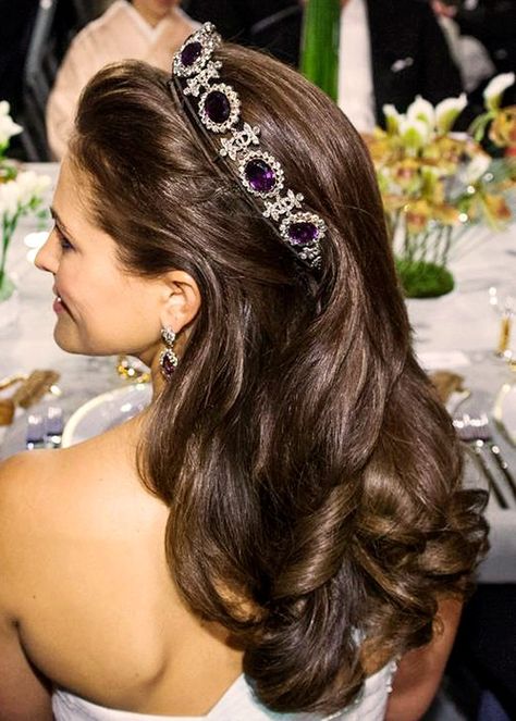 Royal Hairstyles, Princess Madeleine Of Sweden, Royal Hair, Princess Royalty, Royals Fashion, Princesa Real, Tiara Hair, Swedish Royalty, Princess Victoria Of Sweden