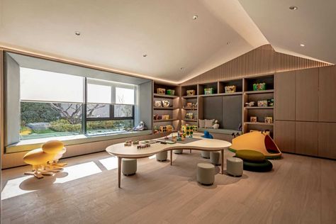 YUNĒ - Modern Living Aesthetics and Eastern Philosophy in Beijing Ice Design, Folding Glass Doors, Activity Room, Eastern Philosophy, Function Room, Multipurpose Room, Space Room, Beijing China, Contemporary Aesthetic