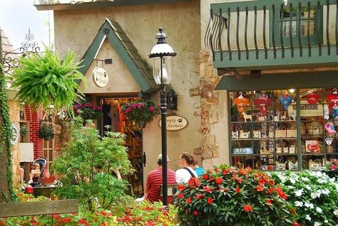 Plan for a fun-filled day of shopping these Gatlinburg malls. With a focus on mountain culture, these shopping centers will delight the whole family. #travel #itrip #vacationrentals #shopping Things To Do In Gatlinburg, Ober Gatlinburg, Cabin In The Mountains, Mountain Vacation, Village Photos, National Park Photos, Gatlinburg Tennessee, Local Products, Gatlinburg Tn