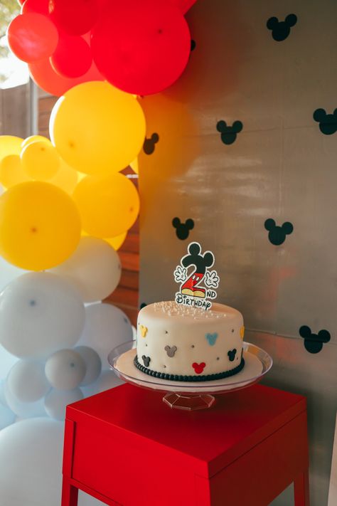 Fairy Tale Cake, 65 Birthday Cake, Mickey Birthday Cakes, Mouse Cake Topper, Mickey Mouse Birthday Decorations, Cartoon Fairy, Mickey 1st Birthdays, Mickey Mouse Bday, Mickey Mouse Birthday Cake