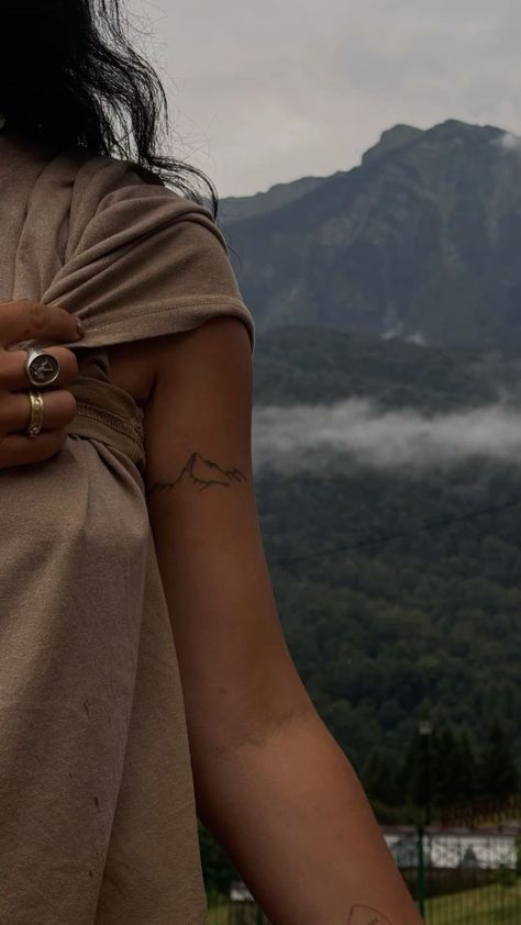 Swiss Alps Tattoo Ideas, Tattoo Of Mountains, Climb The Mountain Tattoo, Sierra Nevada Mountains Tattoo, Mountain Lover Tattoo, Mtn Tattoo, Mountain Tattoo Back, Mountain Tattoo Placement, Mountain Armband Tattoo