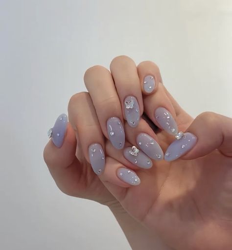 Nail Extension Aesthetic, Korean Nail Art Sparkle, Chinese Nail Art Acrylic, Matte Korean Nails, Nail Extensions Glitter, One Gem Nails, Korean Short Nails Ideas, Korean Nail Extensions, Korean Nails Designs Winter