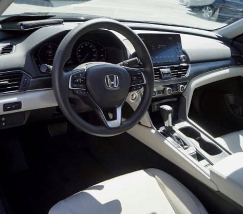 2018 Honda Accord, Car For Teens, Honda Accord Sport, Camaro Car, Fantasy Cars, Girly Car Accessories, Honda Accord Lx, Luxury Car Interior, Girly Car