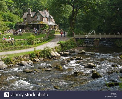 Lynton And Lynmouth, Lynmouth Devon, British Landscape, Travel English, Lake District England, Inspiring Places, England Photography, Holiday 2022, Oxford England