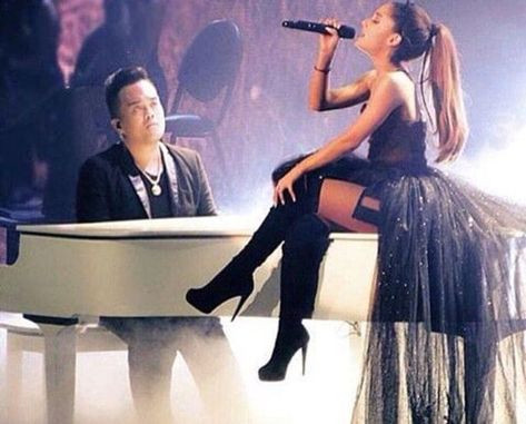 Ariana Grande Wallpapers, Ariana Tour, Dangerous Woman Tour, Photo Star, Ariana Grande Outfits, Ariana Grande Cute, Ariana Grande Style, Honeymoon Tour, Ariana Grande Photos