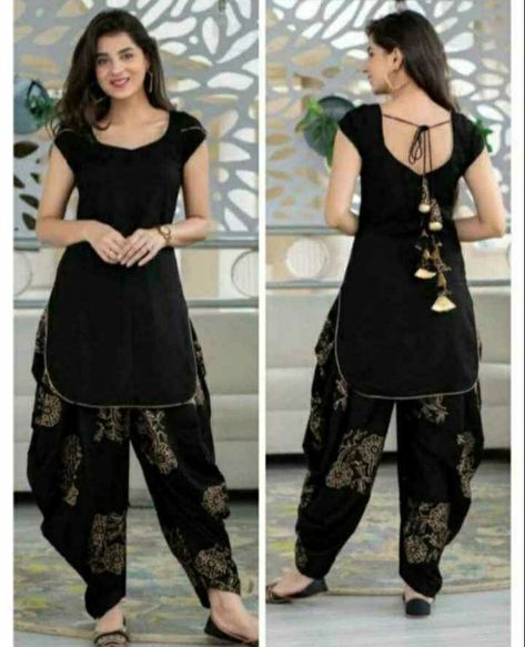 Patiala Dress Designs, Suit Front Neck Designs Indian, Patiyala Suits Designer, Panjabi Design, Salwar Suit Neck Designs, Punjabi Dress Design, Simple Frock, Panjabi Suit, Catholic Tattoos