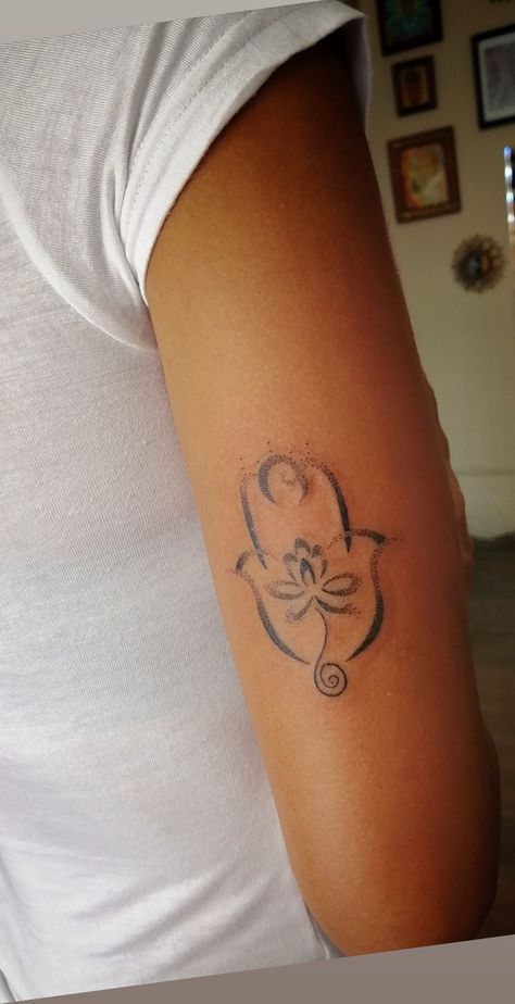 Dainty Hamsa Tattoo, Hamsa Unalome Tattoo, Hamsa With Lotus Tattoo, Lotus Hamsa Tattoo, Hamsa Tattoo Design Simple, Hamza Tattoo Design, Hamsa Tattoo Design For Women, Small Hamsa Tattoo, Fatima Hand Tattoo