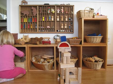 inviting area Steiner Playroom, Waldorf Playroom, Blocks Preschool, Reggio Inspired Classrooms, Reggio Classroom, Block Area, Wooden Figures, Reggio Inspired, Wonder Years