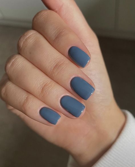 Summer Nail Color Ideas, Summer Nail Color, Nail Color Ideas, Solid Color Nails, Simple Gel Nails, Casual Nails, Nails For Women, Neutral Nails, Dipped Nails