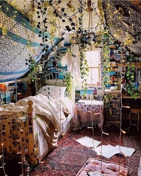 Bohemian House, Dekorasi Kamar Tidur, Bohemian Bedroom Decor, Indie Room, Redecorate Bedroom, Aesthetic Rooms, Pretty Room, Bohemian Bedroom, Dreamy Room