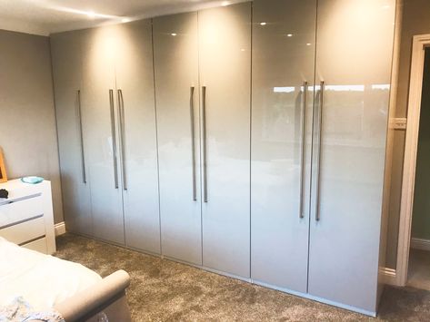 Ikea Pax High Gloss Grey, Ikea Pax Wardrobe Doors Mirror, Ikea Mirrored Wardrobe Doors, Pax With Mirror Doors, Ikea Grey Wardrobe, High Gloss Doors, Ikea Wall Storage, Ikea Wall, Ikea Pax Wardrobe