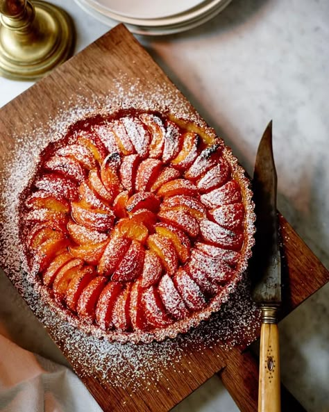 French Apricot Tart, Apricot Baking, Apricot Tart Recipe, Apricot Tart, Apricot Recipes, French Cooking, Cooking Art, Apricot, Food Styling