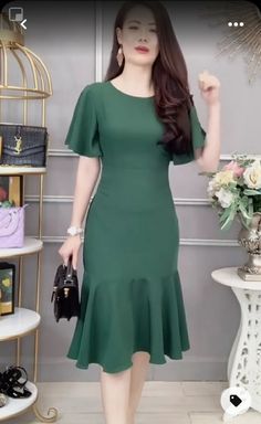 Vintage Party Dresses, Trendy Dress Outfits, Elegant Party Dresses, Mode Casual, Office Dresses, Summer Party Dress, Party Dresses For Women, Trendy Dresses, Glamorous Evening Gowns