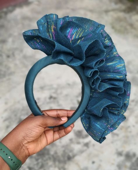 Asooke Fascinator Headband, Ankara Hair Accessories, Asooke Fascinator, Head Gear Fashion, Fascinator Styles, Afrocentric Women, African Headband, Headgear Fashion, Unique Fascinators