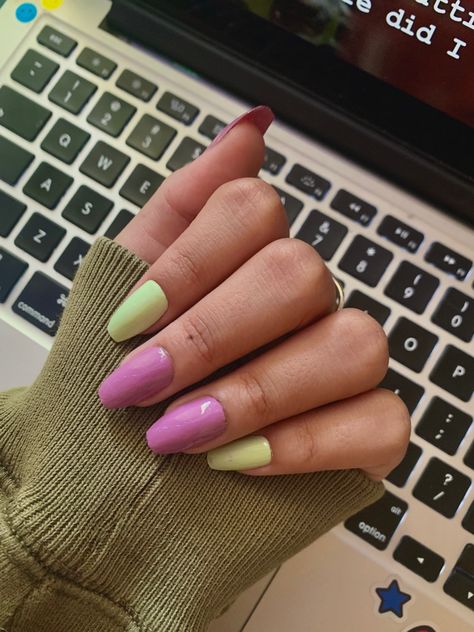 Green Purple Nails, Green And Purple Nails, Purple And Green Nails, Violet Nail Polish, Nails Inspiration Pink, Lime Green Nails, Green Nail Polish, Simple Acrylic Nails, Great Nails