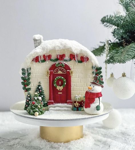 Gingerbread Christmas Cake, Winter Cake Ideas, Xmas Cake Decorating, Gingerbread House Cake, Best Christmas Cake, Homemade Christmas Cake, Easy Christmas Cake Recipe, Christmas Themed Cake, Snowman Cake