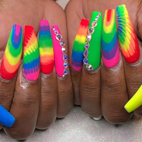 ❤️🧡💛💚💙💜💓#dndcolors #rainbow #nailfies #nailart #neon #neonnails #nailsofinstagram #nailsalon #nailshop #nailstudio #nailsaddict… Ugly Acrylic Nails, Neon Rainbow Nails, Anytime Nails, Neon Glitter Nails, Rainbow Nail Art Designs, Dnd Gel Polish, Colorful Nails, Crazy Nails, Neon Rainbow