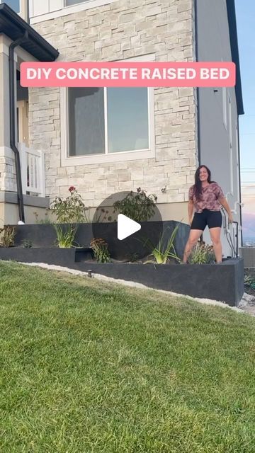 Brandali M Radulovich on Instagram: "This is still one of my all time faves! Transforming my front yard with a DIY cinder block planter experiment was the right choice! 🌱✨ Many thought this would fail, I think it was a success! So thrilled that this project has stood the test of time - 2 years and counting! 💪   Note! ✨I live in a dry area so no drain really needed but you could easily add one if you needed and as well as a barrier between the planter and foundation.   #DIYProject #CinderBlockPlanter #GardeningMagic #OutdoorOasis #GreenThumb #ProudDIYer #SustainableLiving #HomeGarden #NatureLovers #GrowYourOwn" Landscaping With Cinder Blocks, Cinder Block Planter Boxes, Cinderblock Flower Beds, Cinder Block Flower Bed Border, Cinder Block Privacy Wall, Diy Cinder Block Planter, Tiny Front Yard Landscaping, Cinder Block Retaining Wall, Cinder Block Fence