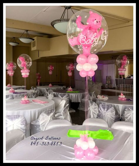 Baby shower balloons. Love the topper with the teddy bear inside the clear balloon! Clear Balloon Centerpieces, Clear Balloon, Baby Shower Box, Creative Backdrops, Shower Balloons, Elevated Bed, Clear Balloons, Baby Planning, Unique Centerpieces