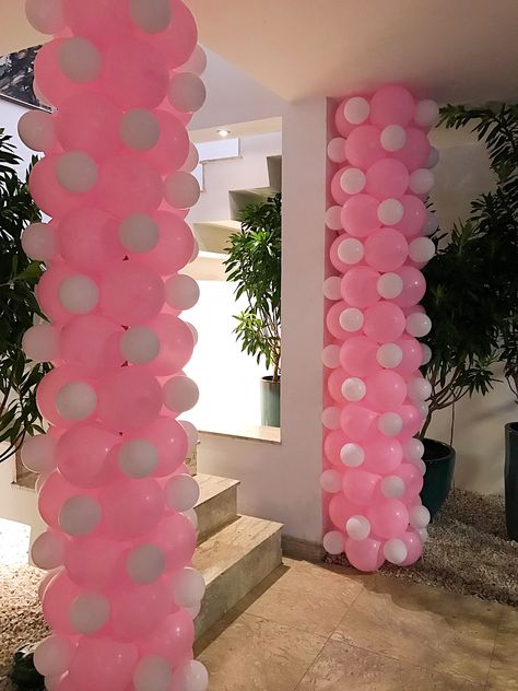 Pole Decorations Ideas, Balloon Entrance, Indoor Columns, Balloons Columns, Pillar Decor, Pillar Decorations, Porch Pillars, Column Ideas, Barbie Theme Party