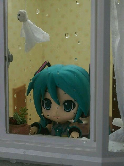 #nendoroidmikuhatsune #hatsunemiku #hatsune #miku #nendoroidphotographer #nendoroid #photo #grapher #mikuhatsunenendoroidphotographer #miku #nendoroid #photographer #hatsunemikuvocaloid #vocaloidnendoroid Nendoroid Photography, Miku Figures, Miku Figure, Nendoroid Anime, Miku Chan, Miku Hatsune Vocaloid, Anime Doll, Otaku Mode, Japanese Pop Culture