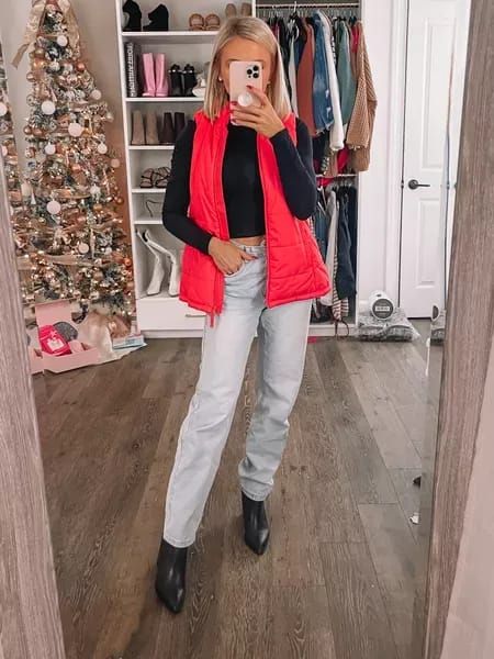 Love this red puffer vest from #amazon - wearing a small in the top & vest and 2 in the jeans! Red Vest Outfits For Women, Red Puffer Vest Outfit, Red Vest Outfit, Dream Closet Clothes, Japan Fits, Puffer Vest Outfit, Vest Outfits For Women, Red Puffer Vest, Cold Weather Outfit