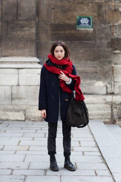 Martens Outfit, Dress Like A Parisian, The Sartorialist, Doc Martens Outfit, Outfit Party, Red Scarf, Paris Dresses, Looks Street Style, How To Wear Scarves