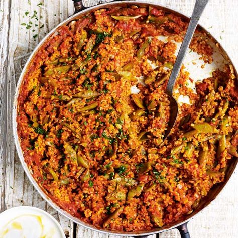 This vegetarian recipe made with runner beans and bulgur wheat serves 4 as a main dish. Bulgur Recipes, Garlic Yogurt, Bulgur Wheat, Bulgur Salad, Runner Beans, Delicious Magazine, Vegetarian Recipe, Yogurt Recipes, Middle Eastern Recipes