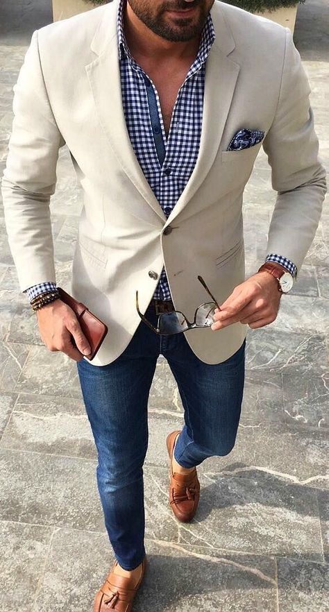 New York Luxury, Blue Tuxedo, Stylish Mens Suits, Blazer Outfits Men, Smart Casual Menswear, Mens Business Casual Outfits, Bespoke Clothing, Mens Fashion Blazer, Mens Fashion Wear