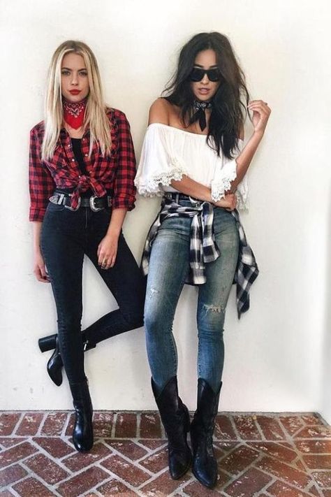 10 Concert Outfits That Will Set You Up For Life Country Concert Outfit Winter, Country Girl Outfits, Country Music Festival Outfits, Cute Concert Outfits, Concert Outfit Winter, Nashville Outfit, Festival Mode, Concert Outfit Summer, Lady Antebellum