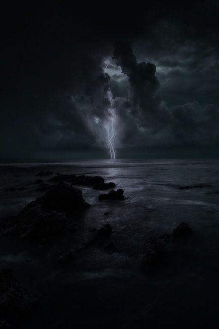 Dark Sea Aesthetic, Ocean Aesthetics, Dark Ocean, Sea Storm, Concept Album, Dark Skies, Dark Photography, Pics Art, Brown Dress