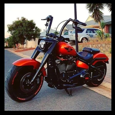 Harley Davidson Motorcycles Dyna, Hd Fatboy, Harley Davidson Fatboy Custom, Harley Fatboy, Custom Motorcycles Harley, Cool Motorcycle Helmets, Motos Harley, Custom Street Bikes, Harley Davidson Fatboy