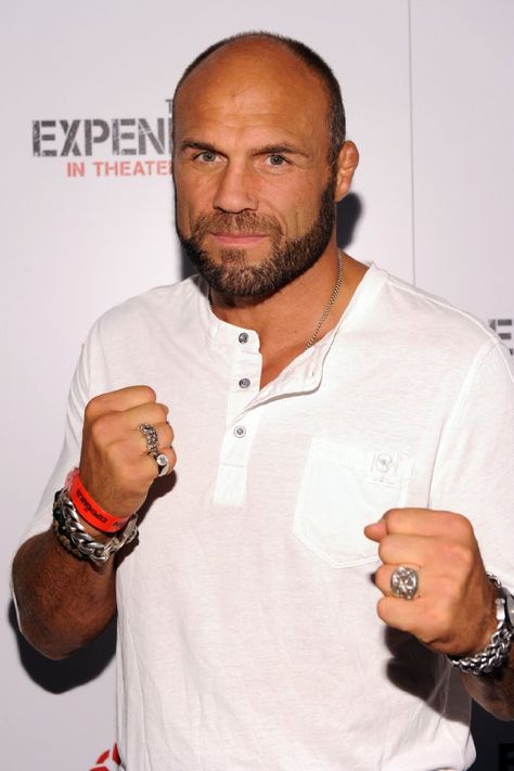 Randy Couture at event of The Expendables Randy Couture, The Expendables, Tough Guy, Hottest Celebrities, Ufc, Favorite Celebrities, Movie Tv, Actors, Couture