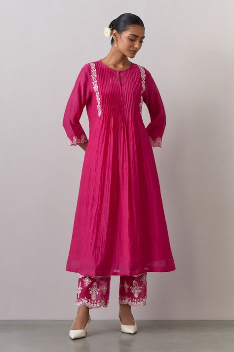 Buy Pink Chanderi Embroidered Thread Round Kurta Pant Set For Women by Ikshita Choudhary Online at Aza Fashions. Scalloped Dupatta, Scallop Dupatta, Classic Wear, Kurta Pant Set, Pink Thread, Best Summer Dresses, Women In India, Embroidered Pants, Cotton Kurti